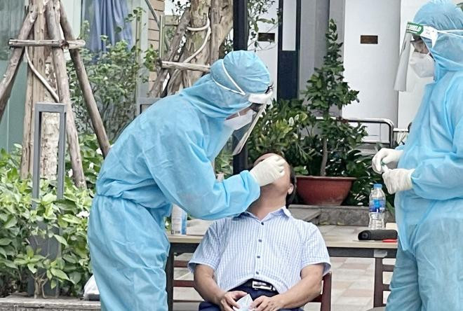 Bộ Y tế đề nghị TP.HCM làm rõ 150.000 F0 chưa có mã số