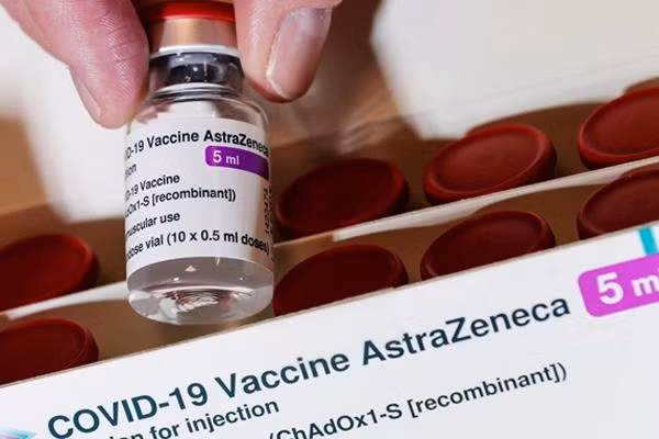 Thêm 400.000 liều vaccine AstraZeneca về Việt Nam vào sáng 25/9