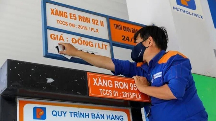 Giá xăng ngày 25/9 có thể tăng tiếp