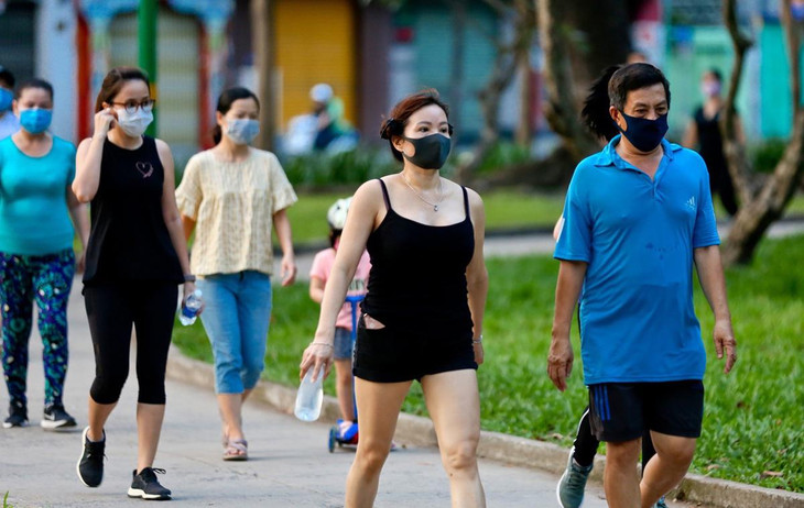 TP.HCM thí điểm cho người dân Quận 7 tập thể dục ngoài trời TP.HCM thí điểm cho người dân Quận 7 tập thể dục ngoài trời