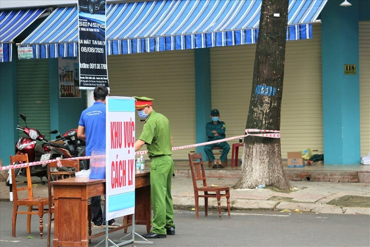 Một khu vực bị phong tỏa, cách ly ở đường Hoàng Diệu, TP. Buôn Ma Thuột, Đắk Lắk Một khu vực bị phong tỏa, cách ly ở đường Hoàng Diệu, TP. Buôn Ma Thuột, Đắk Lắk