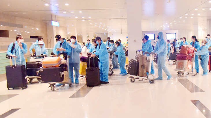 Đón 242 công dân từ Philippines về nước