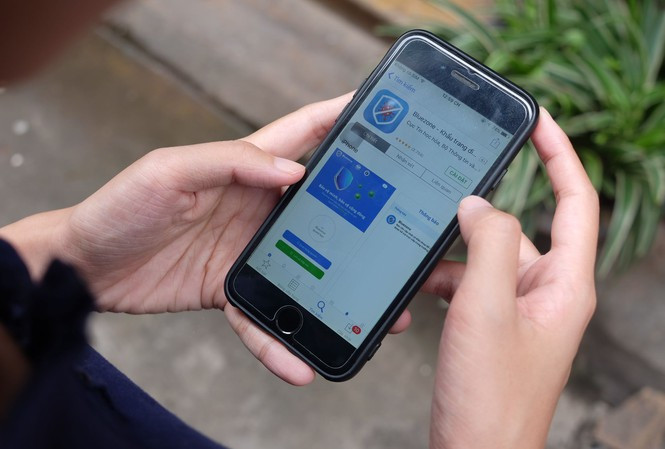 Số lượng người cài đặt Bluezone tăng vọt thời gian gần đây