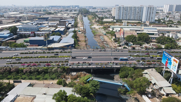Gói thầu số 6 đoạn qua cầu Tham Lương, do Công ty Thuận An đảm nhận một phần việc