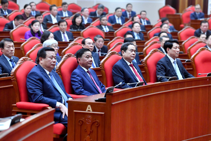 Các đại biểu dự Hội nghị Trung ương Các đại biểu dự Hội nghị Trung ương