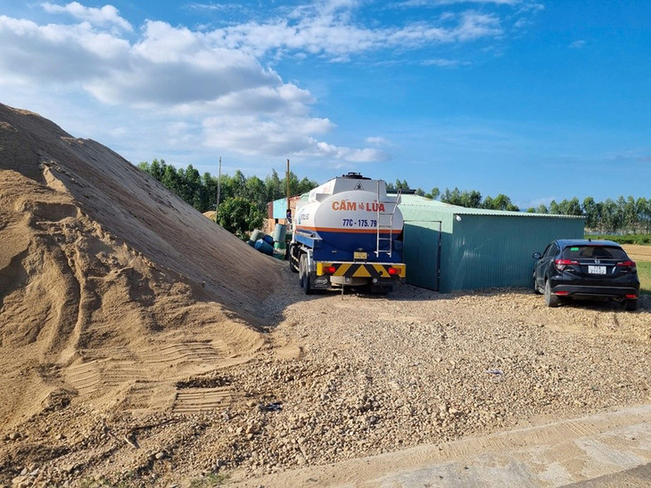 Mỏ cát của Công ty TNHH Đắc Tài tại xã Bình Nghi, huyện Tây Sơn, Bình Định