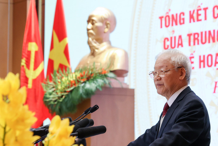 Dự Hội nghị Chính phủ với địa phương để triển khai nhiệm vụ phát triển kinh tế - xã hội, Tổng Bí thư Nguyễn Phú Trọng nhắc nhở, kết quả năm sau phải cao hơn năm trước - Ảnh VGP