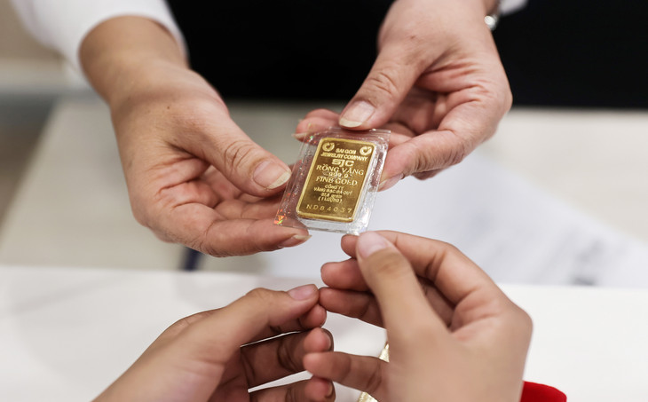 Có 2 ngân hàng trong nhóm ngân hàng quốc doanh đổi điều kiện mua bán vàng trực tuyến Có 2 ngân hàng trong nhóm ngân hàng quốc doanh đổi điều kiện mua bán vàng trực tuyến