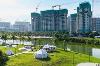 Tại một dự án quy mô lớn mới ra mắt trong quý này, chủ đầu tư đã đưa ra nhiều phương thức thanh toán linh hoạt, nổi bật là phương thức thanh toán kéo dài lên đến 7 năm. Ảnh: BT