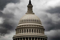 [Infographic] Mức độ gia tăng của trần nợ công tại Mỹ