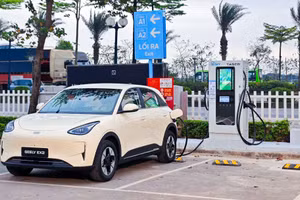 VETC ra mắt nền tảng 'VETC Trạm sạc', kết nối hàng trăm trạm sạc xe điện cho người dùng