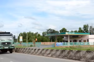 Đấu giá hơn 4.500m2 đất kèm hạ tầng trạm xăng dầu tại Tây Ninh. Ảnh minh họa: Internet