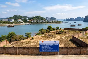 Đấu giá khu đất tại khu đô thị dịch vụ Hùng Thắng (Quảng Ninh). Ảnh được tạo bởi AI