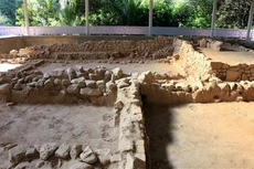 Hố khai quật tại khu di tích Óc Eo - Ba Thê, huyện Thoại Sơn, tỉnh An Giang.