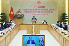 Thủ tướng Chính phủ Phạm Minh Chính chủ trì Hội nghị sơ kết "Chiến dịch Quang Trung" thần tốc xây dựng lại, sửa chữa nhà ở cho các hộ dân có nhà bị thiệt hại do bão, lũ tại khu vực miền Trung - Ảnh: VGP/Nhật Bắc