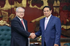 Thủ tướng Chính phủ Phạm Minh Chính tiếp ông Nishimura Teiichi, Chủ tịch Hội Hữu nghị Nhật-Việt khu vực Kansai - Ảnh: VGP/Nhật Bắc