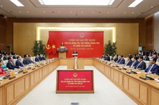 Thủ tướng trao quyết định nhân sự cấp cao tại 4 bộ và Đảng ủy Chính phủ