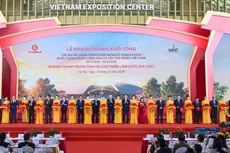 Các đồng chí lãnh đạo, nguyên lãnh đạo Đảng, Nhà nước cắt băng khánh thành công trình Trung tâm Triển lãm Việt Nam chào mừng kỷ niệm 80 năm Cách mạng Tháng Tám thành công và Quốc khánh nước Cộng hòa xã hội chủ nghĩa Việt Nam (2/9/1945 - 2/9/2025).