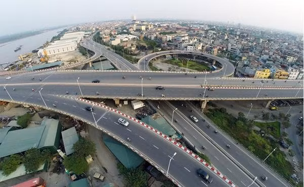 Cầu Vĩnh Tuy (giai đoạn 1) được đưa vào khai thác sử dụng từ năm 2010