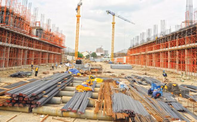Một công trình chung cư thường mất từ 18 tới 24 tháng xây dựng.