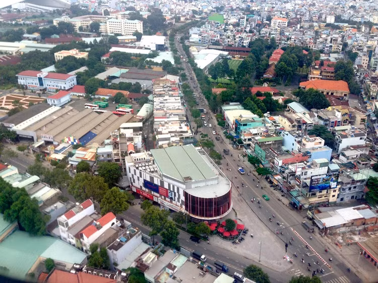 Thực tế cho thấy, thời gian qua giá đất tại TP.HCM luôn trong xu hướng tăng qua các năm khiến số tiền sử dụng đất lớn dần
