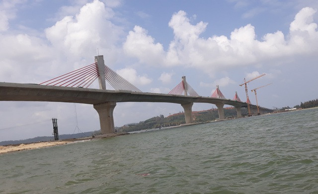 Tỉnh Quảng Ngãi lên phương án đổi tên cầu Cửa Đại