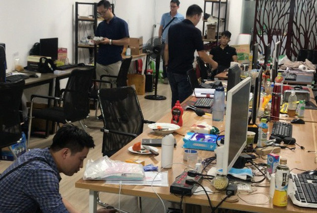 Tang vật liên quan đến đường dây đánh bạc bị cơ quan công an phát hiện, thu giữ (Ảnh: CTV).