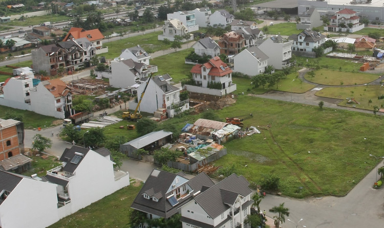 Nhiều chuyên gia trong lĩnh vực bất động sản cho rằng, thị trường đất nền ở TP.HCM đã nóng từ năm 2015 đến nay. Ảnh: Tường Lâm