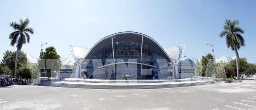 Đến cuối tháng 9/2017, công trình cải tạo Trung tâm Hội chợ Triển lãm Đà Nẵng thành Trung tâm báo chí phục vụ công tác truyền thông tại Tuần lễ cấp cao APEC 2017 đã hoàn thành. Ảnh: TTXVN