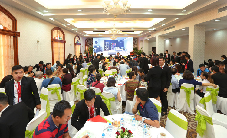 Toàn cảnh buổi công bố dự án khu dân cư xanh kiểu mẫu Thăng Long Home Hưng Phú.