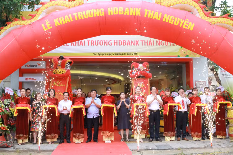 Khai trương HDBank Chi nhánh Thái Nguyên