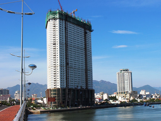 Công trình Mường Thanh Khánh Hòa. 