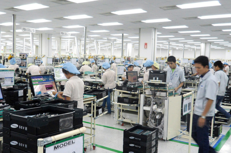 DN cũng cần phải chuyển từ thế bị động sang chủ động đề xuất đối thoại với cơ quan nhà nước về những khó khăn, vướng mắc trong hoạt động sản xuất, đầu tư, kinh doanh.