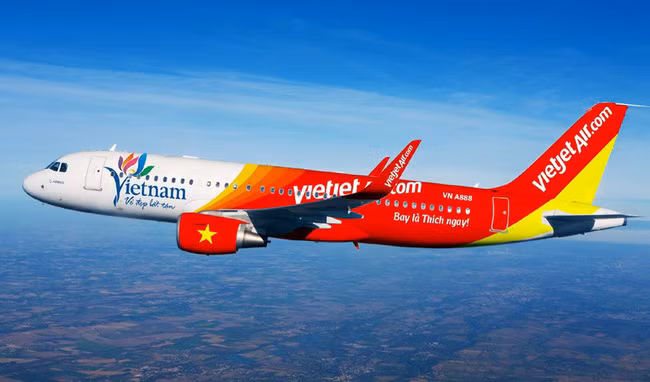 Vietjet ngừng khai thác các chuyến bay đi và đến khu vực miền Trung trong ngày 3/11