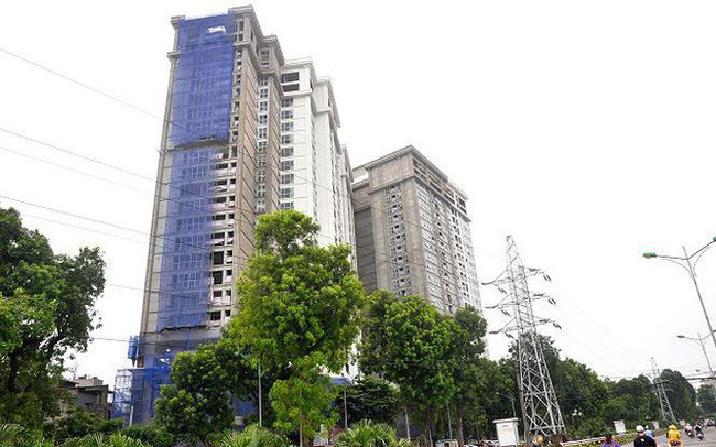 Chung cư cao cấp 'áp sát' phố cổ Hà Nội dính loạt sai phạm