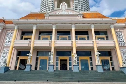 Gói thầu Thi công xây dựng công trình và cung cấp, lắp đặt thiết bị thuộc Dự án Cải tạo, sửa chữa Trung tâm Hội nghị 46 Trần Phú (Khánh Hòa) đã bị hủy thầu 2 lần. Ảnh minh họa: Hiền An