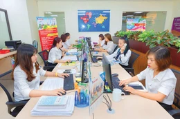 Nhiều thủ tục hành chính trong lĩnh vực du lịch và lữ hành quốc tế đã giảm thời gian giải quyết và mức phí, lệ phí. Ảnh minh họa: Lữ Hành Việt