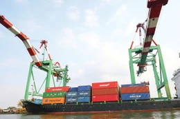 Bộ Công Thương đặt mục tiêu thặng dự thương mại khoảng 25 tỷ USD trong năm 2026. Ảnh: Lê Tiên