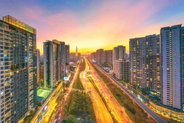 Cơ quan điều hành trung tâm tài chính quốc tế tại địa phương được phân quyền tối đa về đăng ký, công nhận thành viên, chính sách ưu đãi, giải quyết tranh chấp và các hoạt động khác trong trung tâm tài chính. Ảnh: Đông Giang