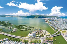 Loạt dự án bất động sản được mời gọi đầu tư sẽ hình thành các khu đô thị đồng bộ, hiện đại, đáp ứng yêu cầu phát triển đô thị, nhu cầu nhà ở, tạo sức hút trong phát triển du lịch... cho tỉnh Gia Lai. Ảnh minh họa: Dũng Nhân