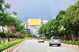 Gói thầu Thi công xây lắp thuộc Dự án Điều chỉnh dải phân cách phụ Đường 3 tháng 2 được đóng thầu ngày 14/7/2025. Ảnh minh họa: Chiều Dương