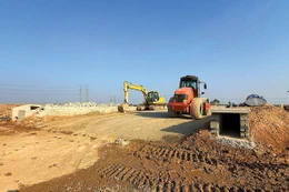 Nhiều gói thầu xây lắp tại Ban Quản lý dự án các công trình giao thông và dân dụng tỉnh Gia Lai bị yêu cầu làm rõ tiêu chí hạn chế số thành viên trong liên danh. Minh họa: Nhã Chi