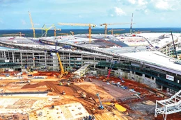 Dự án thành phần 3 Các công trình thiết yếu trong Cảng hàng không quốc tế Long Thành giai đoạn 1 phải hoàn thành những hạng mục quan trong trước mốc 19/12/2025. Ảnh: Tùng Phạm