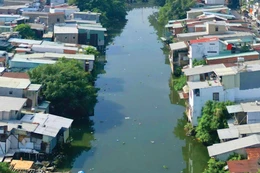 Gói thầu Xây lắp 3 thuộc Dự án Nạo vét, xây dựng hạ tầng, cải tạo môi trường bờ Bắc kênh Đôi (TP.HCM) có 3 nhà thầu tham dự. Ảnh: Song Lê