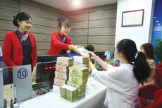 Tính đến ngày 30/6, tín dụng nền kinh tế đạt trên 17,2 triệu tỷ đồng, tăng 9,9% so với cuối năm 2024. Ảnh: Lê Tiên