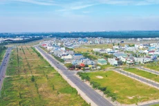 Pháp luật về đất đai hiện hành chỉ có quy định về chính sách tạm cư đối với trường hợp bố trí tái định cư tại chỗ khi thực hiện dự án đầu tư xây dựng khu đô thị. Ảnh: Phú An