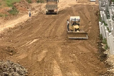 Gói thầu số 5 Thi công xây dựng công trình có giá 112,387 tỷ đồng, thuộc Dự án Đầu tư xây dựng tuyến đường kết nối Nho Quan - Tam Điệp. Minh họa: Lân Bùi