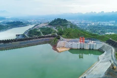 Phát điện Tổ máy số 1 Dự án Nhà máy Thủy điện Hòa Bình mở rộng. Ảnh: Việt Hải