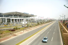 Bộ Xây dựng được giao nghiên cứu bổ sung quy định về việc giao Chính phủ quy định chi tiết thủ tục đầu tư các dự án cảng hàng không, sân bay. Ảnh: Lê Tiên