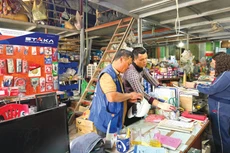 Doanh thu mà hộ kinh doanh kê khai theo thực tế trong năm 2026 sẽ không được sử dụng làm căn cứ để truy thu thuế khoán của các năm về trước. Ảnh: Tiên Giang